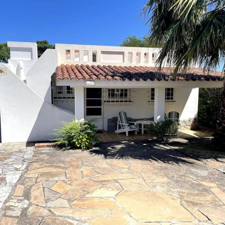 Alojamiento Chalet en Piriápolis. - Casa de 2 dormitorios - 2