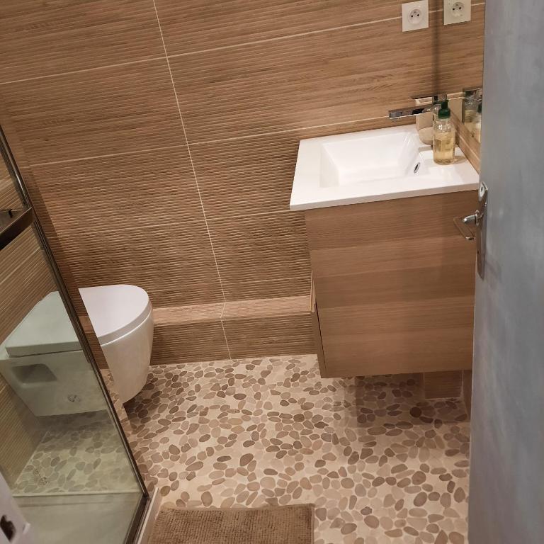 BAREGES (65120) grand studio terrasse classé 4* - Appartement 1 Chambre - 6