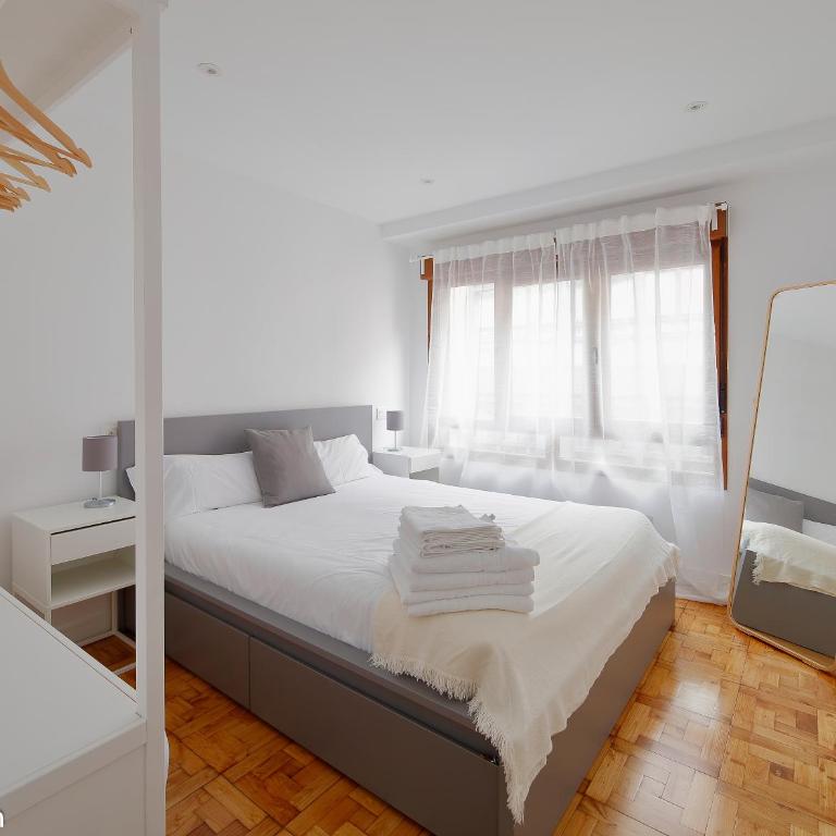 AVG Cervantes 2 Centro - Apartamento de 1 dormitorio - 11