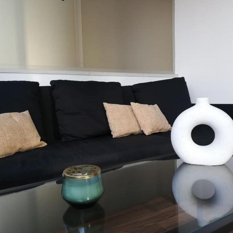 Gran piso en zona comercial Malaga - Apartamento - 4