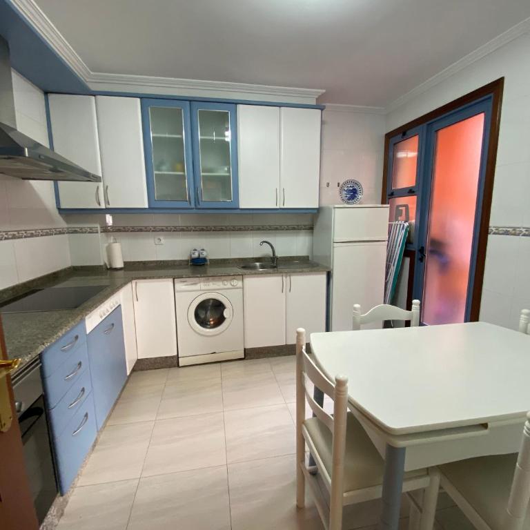 Apartamento Portonovo (Sanxenxo) a 5 minutos de la playa - Apartamento de 2 dormitorios - 19