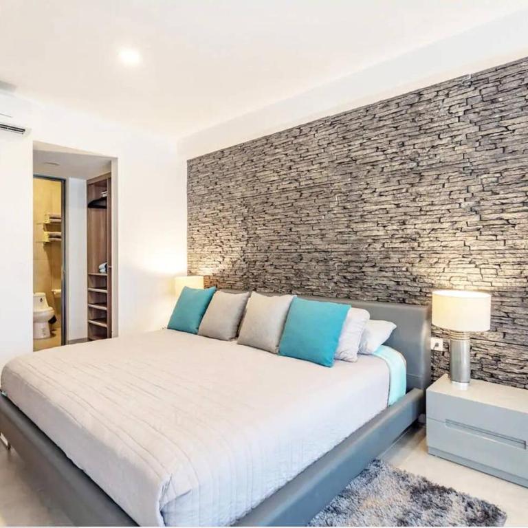 Tolok condo at Icono Playa - One-Bedroom Apartment - 10
