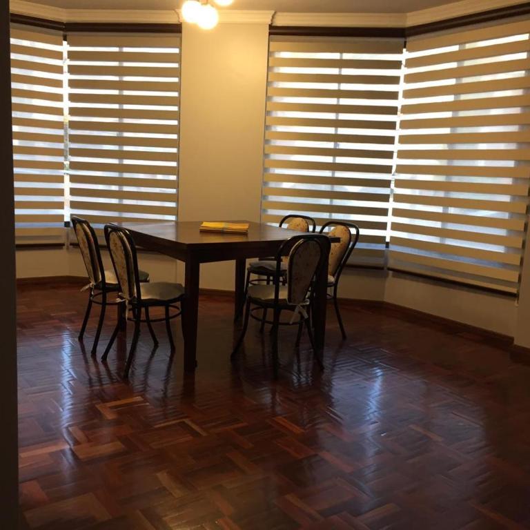 Tu experiencia comienza aquí Departamento 3D 3C Achumani a pasos de la calle 29 - Apartamento de 3 dormitorios - 12