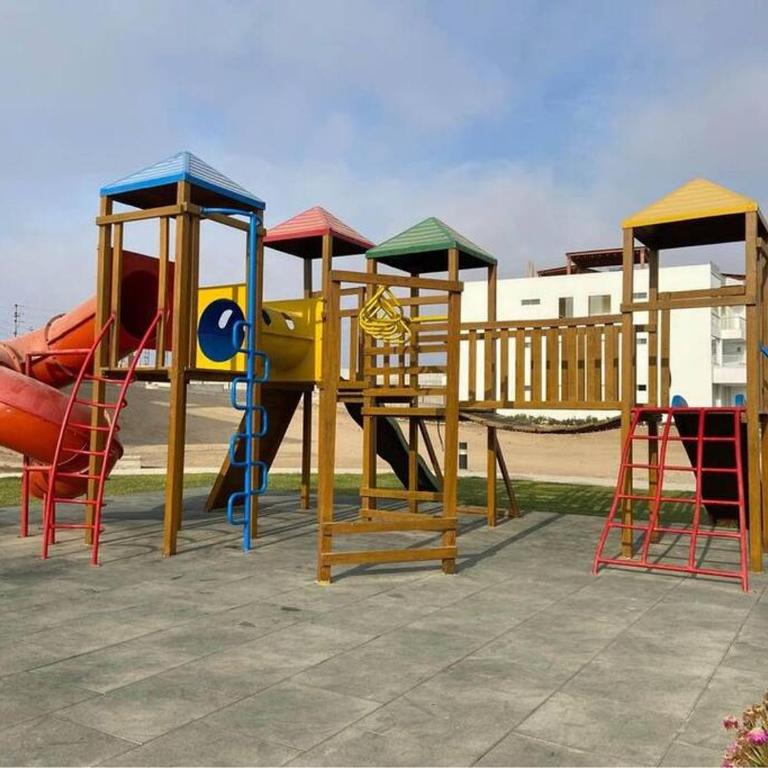 A 3 minutos de la Playa Hermoso Departamento con Piscina y Parrilla - Apartamento de 2 dormitorios - 40