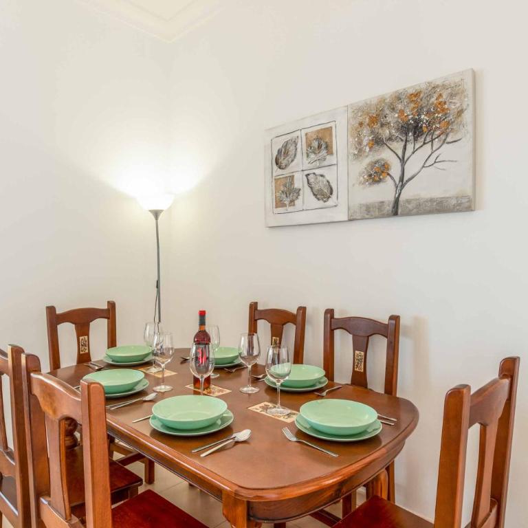 Villa Nancy - Three-Bedroom Villa - 16