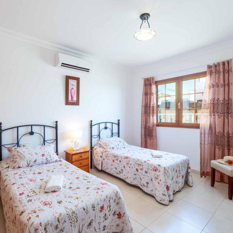Villa Nancy - Three-Bedroom Villa - 24