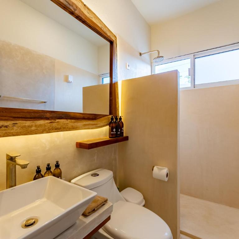Artec Studios - Studio with Balcony - 28