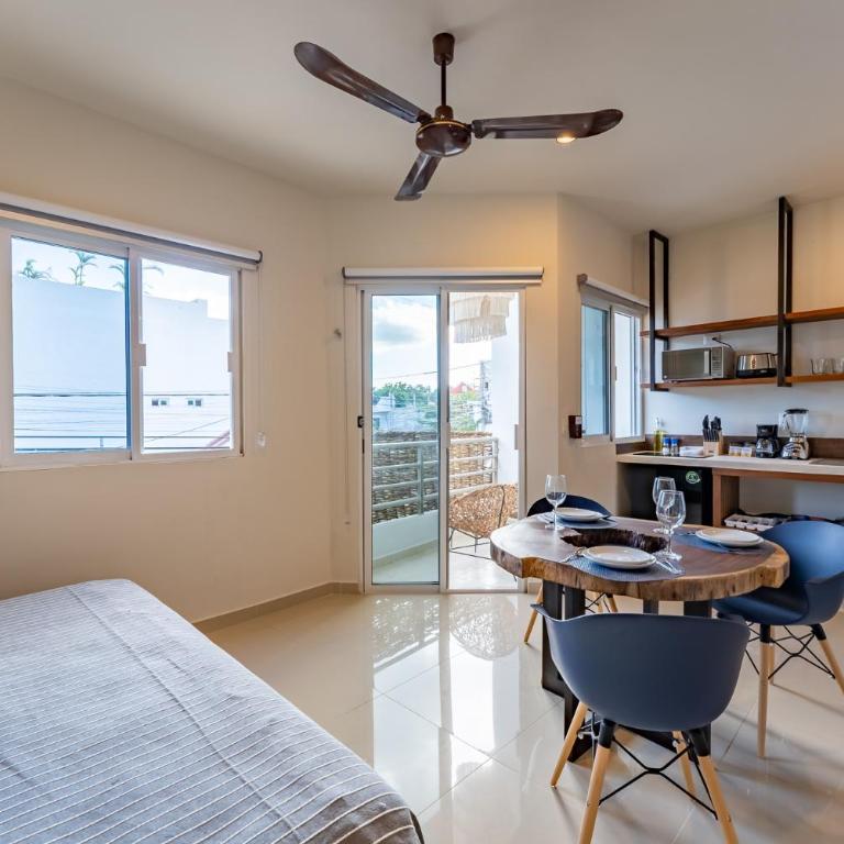 Artec Studios - Studio with Balcony - 27