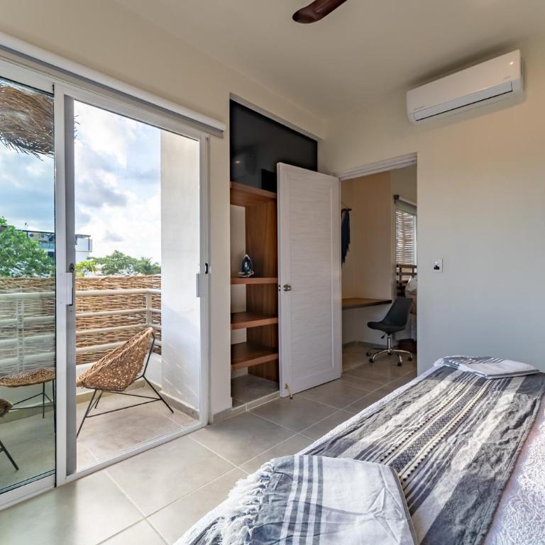 Artec Studios - Apartment with Balcony - 3