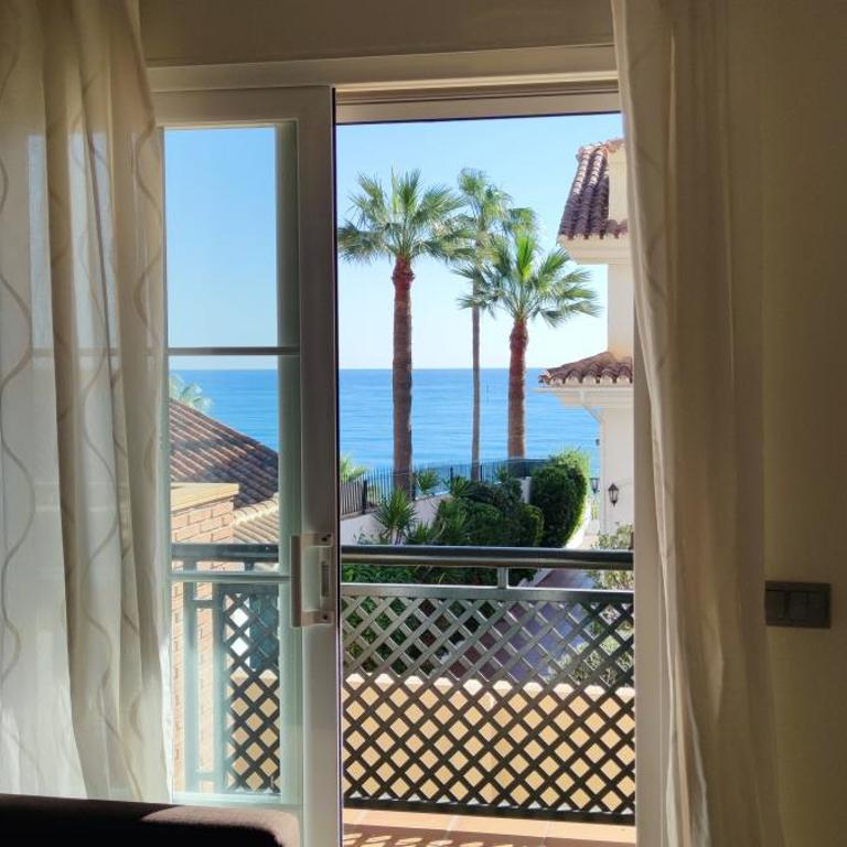 Benalmadena Beach Apartamento con Vistas al mar y Parking Privado Incluido - One-Bedroom Apartment - 1