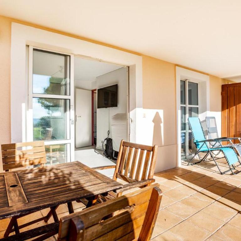 Cozy Apartment in Agay with Stunning Views - Appartement - 2