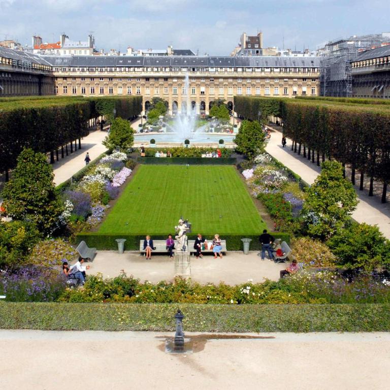Superbe T3 Terrasse Coeur de Paris historique - Appartement 1 Chambre - 32
