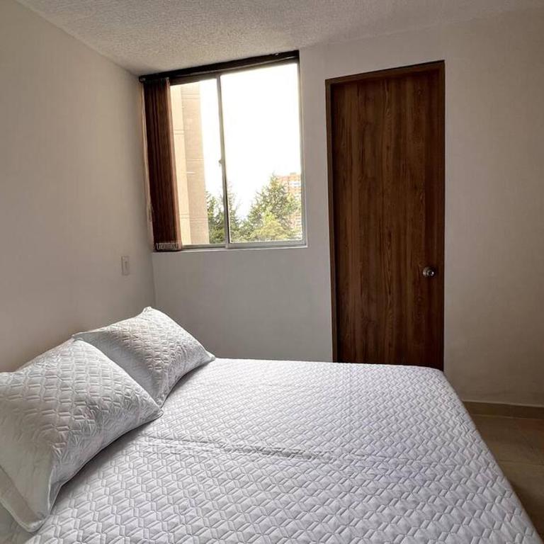 Apartamento tranquilo, nuevo y central - Apartamento de 2 dormitorios - 11