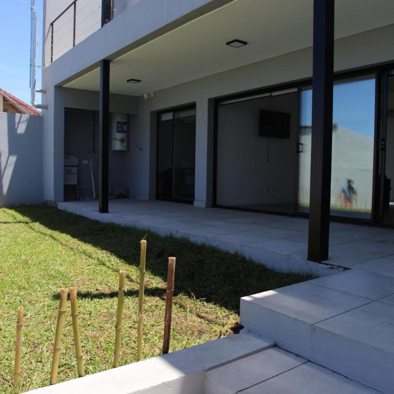 Casa 3 ambientes - FARO NORTE - - Casa de 2 dormitorios - 6