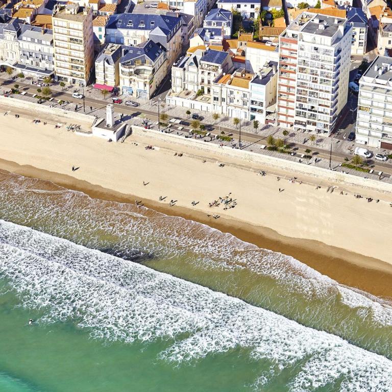 Bel appartement T3 avec balcon, parking et Wi-Fi aux Sables-d'Olonne - FR-1-92-622 - Appartement (4 Adultes) - 6