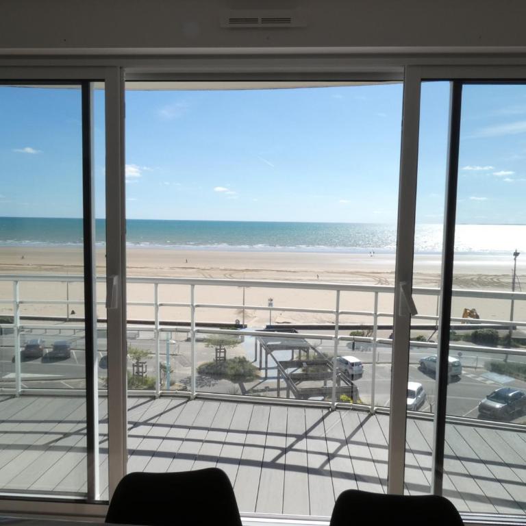 Appartement moderne 2 chambres, vue mer, rénové, 5 pers. - FR-1-323-230 - Appartement (5 Adultes) - 1