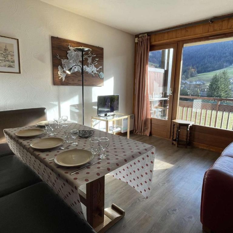 Charmant 2P cabine 35m², proche pistes et village, parking, 4 pers. - Appartement 1 Chambre - 3