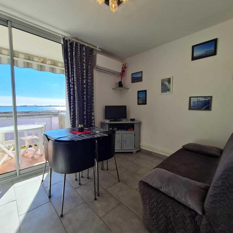 F1 avec terrasse et WiFi - Proche thermes Balaruc - FR-1-503-160 - Estudio - 1