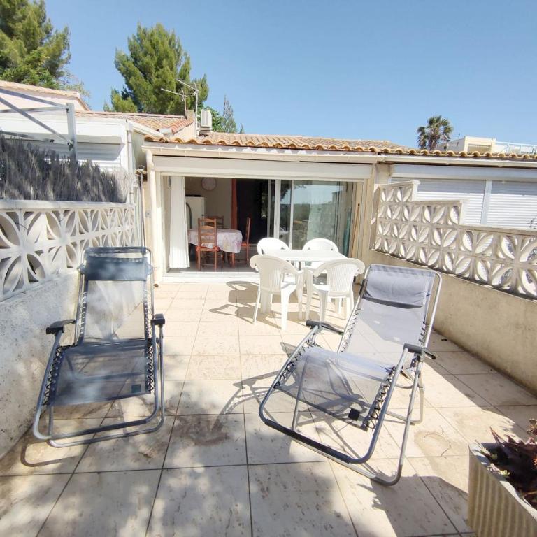 Charmant T2 avec terrasse - Animaux admis - FR-1-503-155 - Appartement - 2