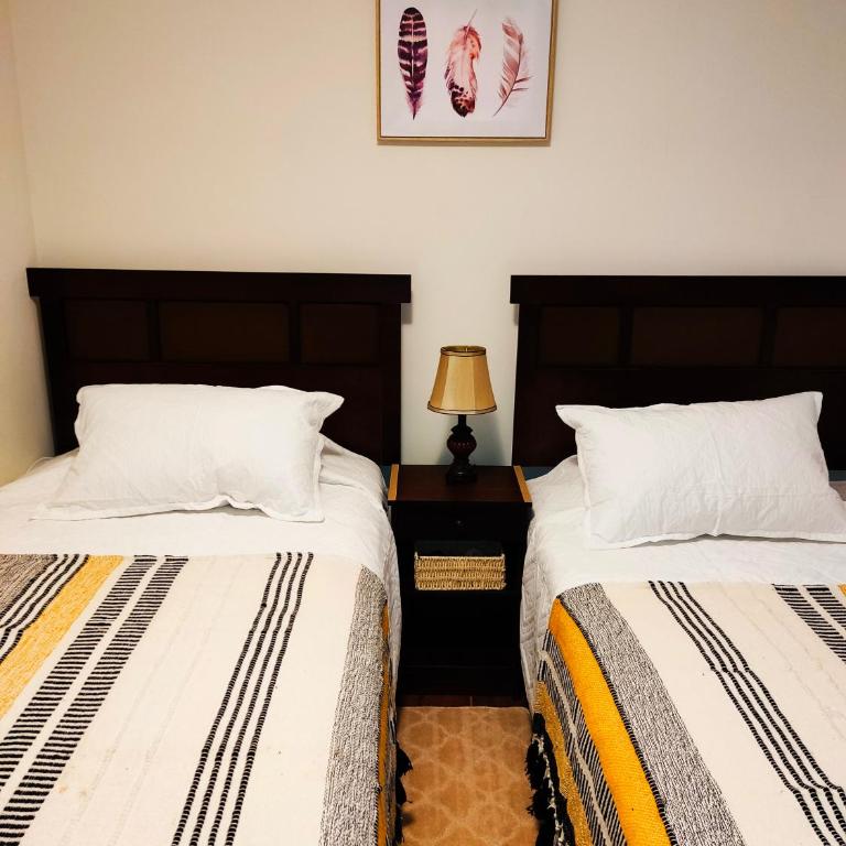 Departamento familiar equipado - Three-Bedroom Apartment - 8