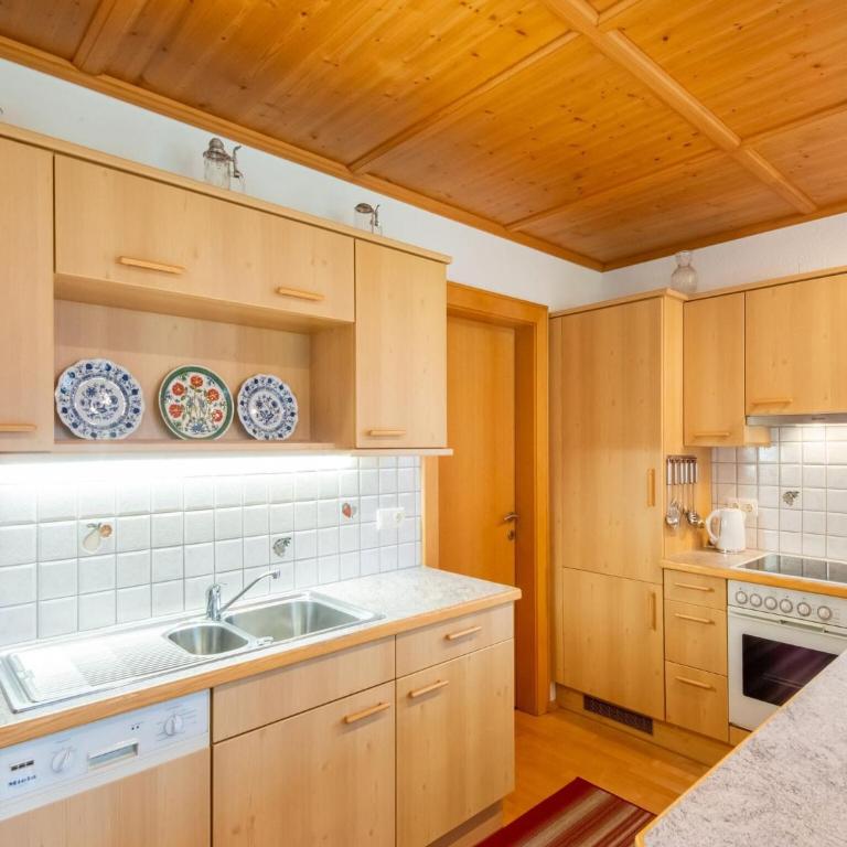 Holiday apartment in Kaltenbach - Apartment mit 4 Schlafzimmern - 16