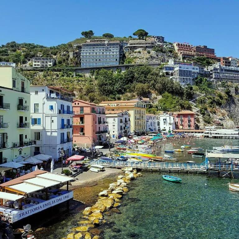 Emy House Sorrento - Three-Bedroom Apartment - 16