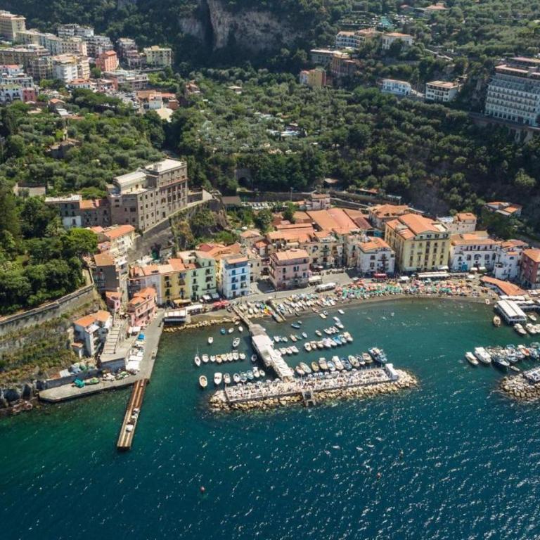Emy House Sorrento - Three-Bedroom Apartment - 24