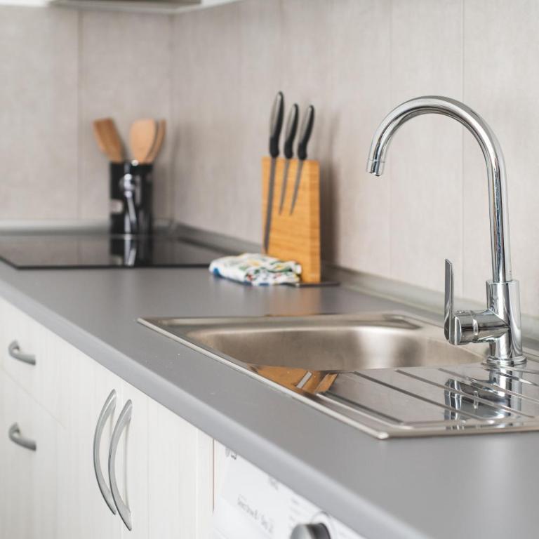 Home2Book Design Cool Center Apt Las Palmas - Two-Bedroom Apartment - 14