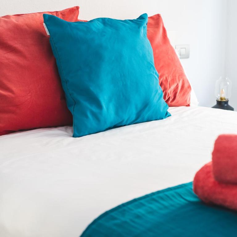 Home2Book Design Cool Center Apt Las Palmas - Two-Bedroom Apartment - 20