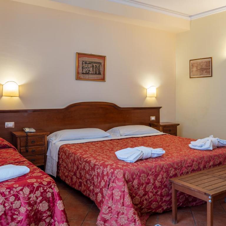 Hotel Mediterraneo - Camera Familiare con Balcone - 2