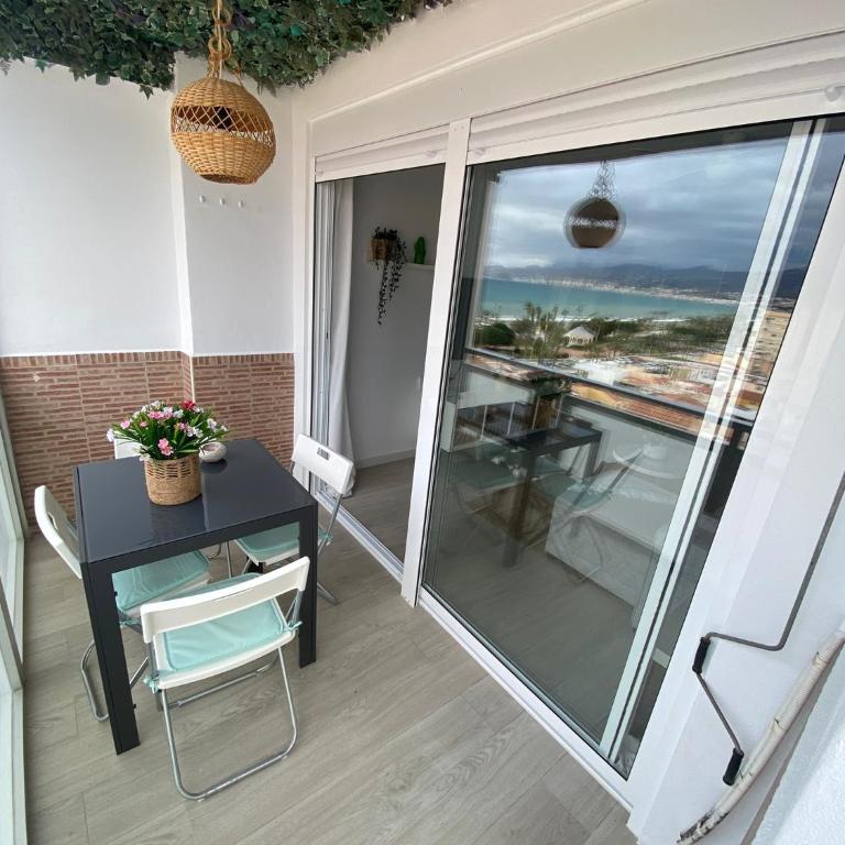 VISTAS AL MAR YECLA - HOME RENt MALAGA - One-Bedroom Apartment - 6