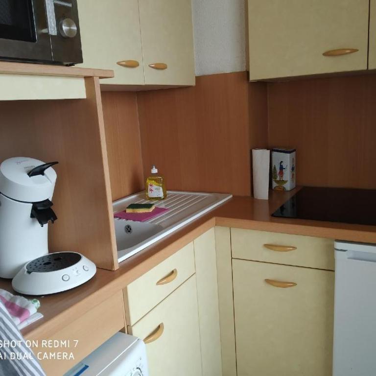 Appartement T2 vue Mer et Port,2 balcons, Parking privé - Apartamento con vistas al mar - 29