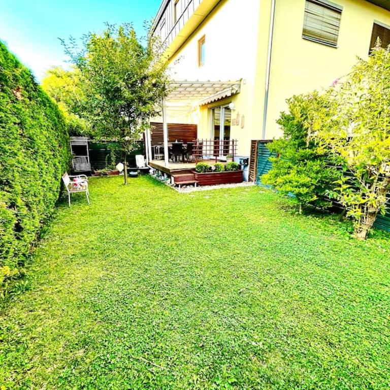 Schöne Wohnung mit eigenen Eingang und Terrasse - Apartment mit 1 Schlafzimmer - 3