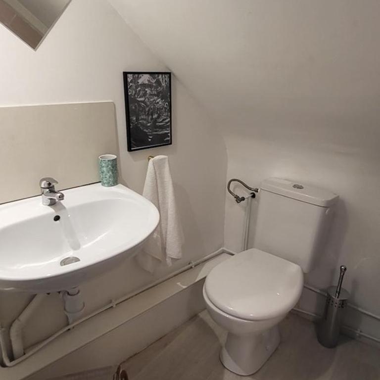 La Cabane - Petit studio mansardé - Plage 50m - Rue gratuite - Apartamento de 1 dormitorio - 5