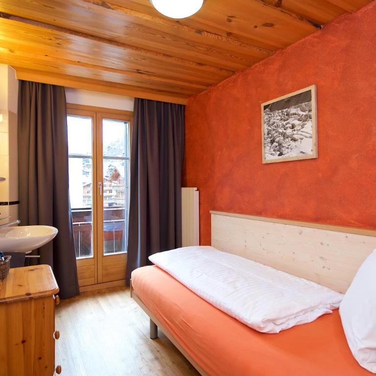 Hotel Bahnhof - Einzelzimmer mit Gemeinschaftsbad - 3