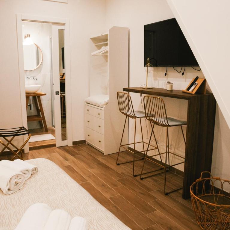 DIMORA PETRA -SUITES- - Camera Matrimoniale con Bagno Privato - 13