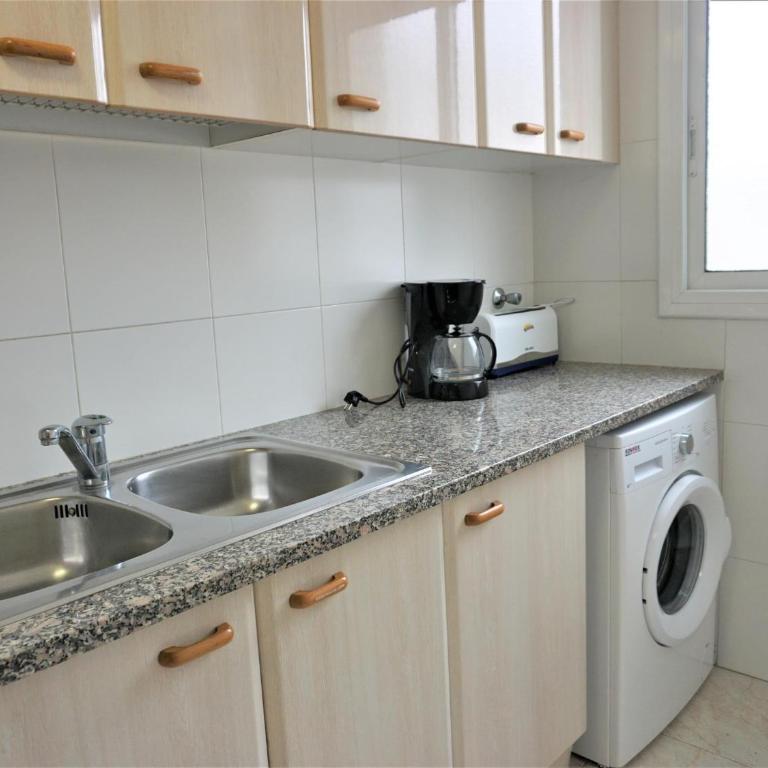 Villa Service - Rovior 3º 4ª - Apartamento - 10