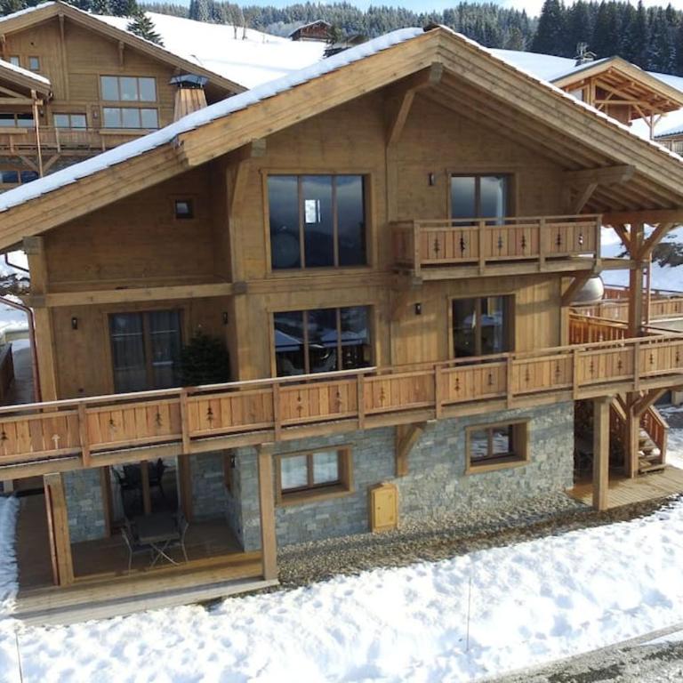 Superbe appartement dans luxueux chalet Mt Charvin - Two-Bedroom Apartment - 4