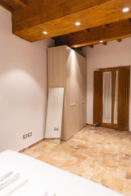 Cozy and Charmin 3BR Apartment Steps By Duomo - Appartamento con 3 Camere da Letto - 22