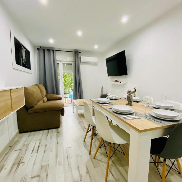Apartamento COSTASOL PLAZA Córdoba - TrassierraRooms - Two-Bedroom Apartment - 1