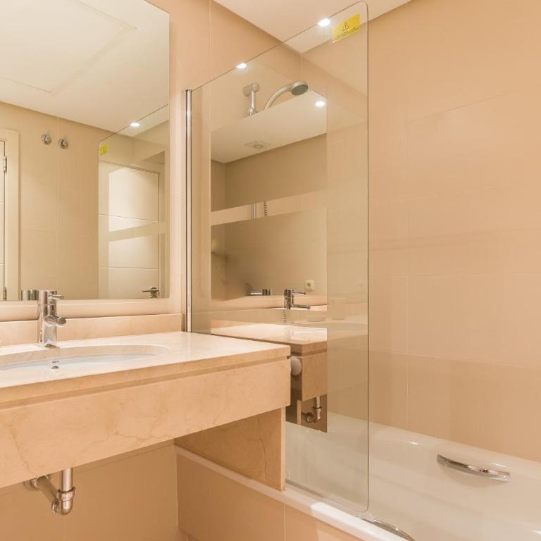 2214-Modern apt with private beach - Apartamento de 2 dormitorios - 21