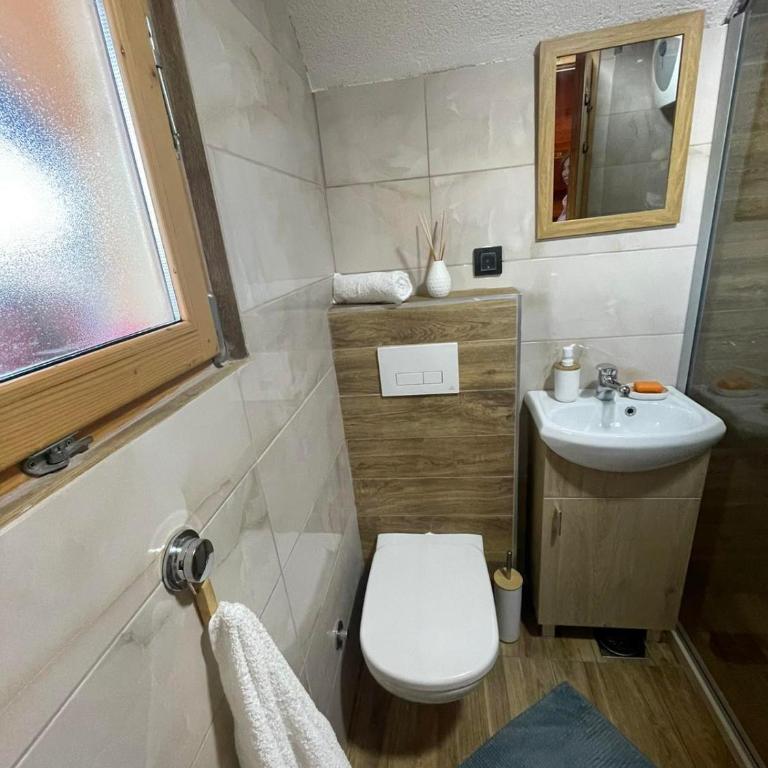 Cottage Mila - One-Bedroom Chalet - 18
