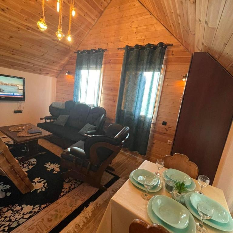 Cottage Mila - One-Bedroom Chalet - 14