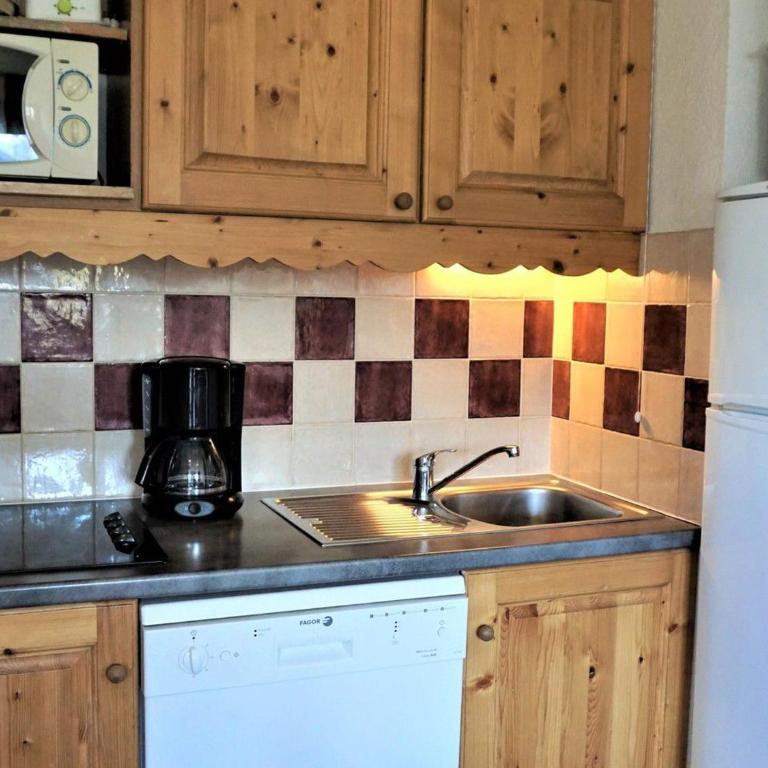 Appartement 2P Cabine, 6 pers, Parking, Wifi, Proche Pistes et Commerces à Orcières - FR-1-636-7 - Appartement (6 Adultes) - 4