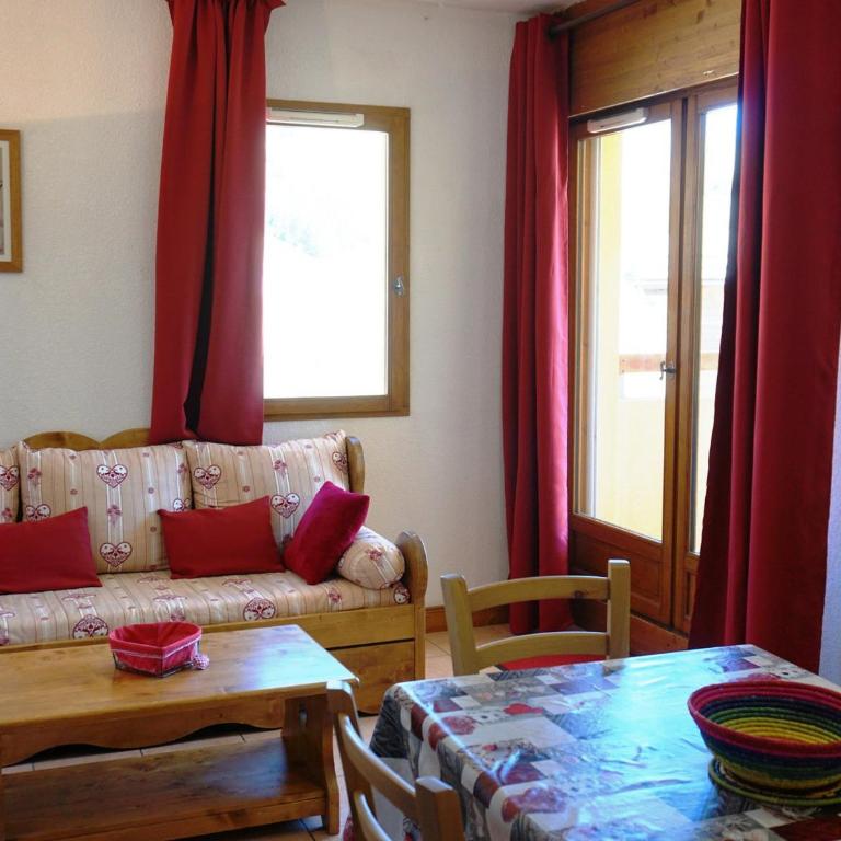 Appartement 3 pièces, 6 personnes, animaux admis, parking couvert, proche pistes - FR-1-636-31 - Appartement (6 Adultes) - 1