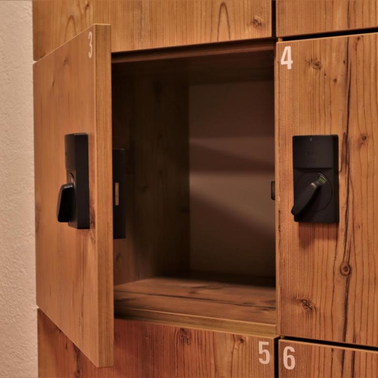 Hotel Bahnhof - Bett in einem Premium Schlafsaal für Männer und Frauen - 7