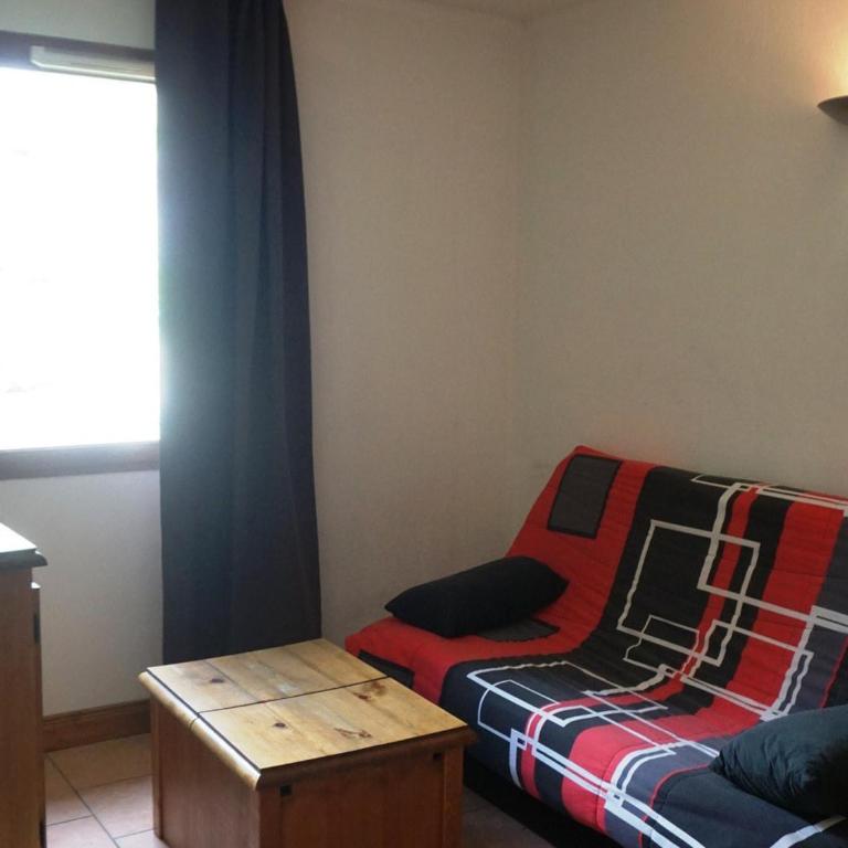 Duplex 3 pièces, 8 pers, animaux admis, parking, proche pistes - FR-1-636-23 - Appartement (8 Adultes) - 3