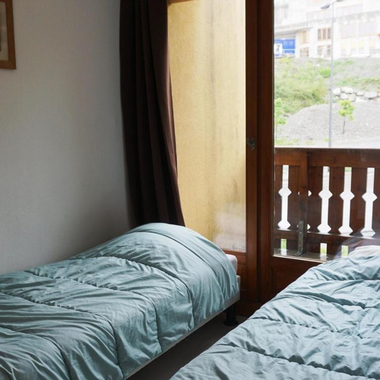 Duplex 3 pièces, 8 pers, animaux admis, parking, proche pistes - FR-1-636-23 - Appartement (8 Adultes) - 6