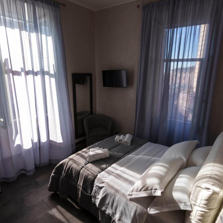 Julia Luxury Suite Rome - Camera Queen Deluxe - 10
