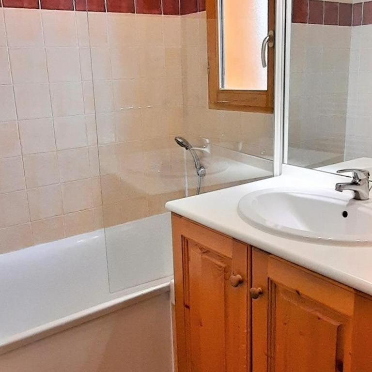 Duplex 3 pièces, 46m², 4/5 pers, parking couvert, proche pistes et commerces, Orcières Merlette - FR-1-636-85 - Appartement (5 Adultes) - 6